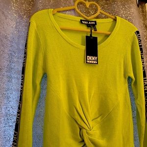 Womens New DKNY Sweater